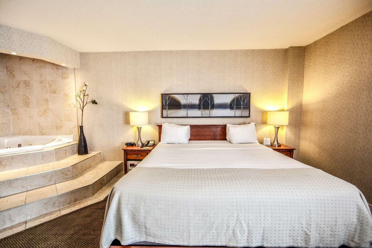 Radisson Hotel Montreal Airport Buitenkant foto