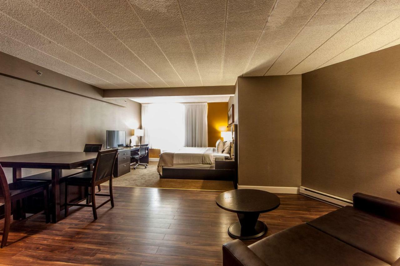 Radisson Hotel Montreal Airport Buitenkant foto