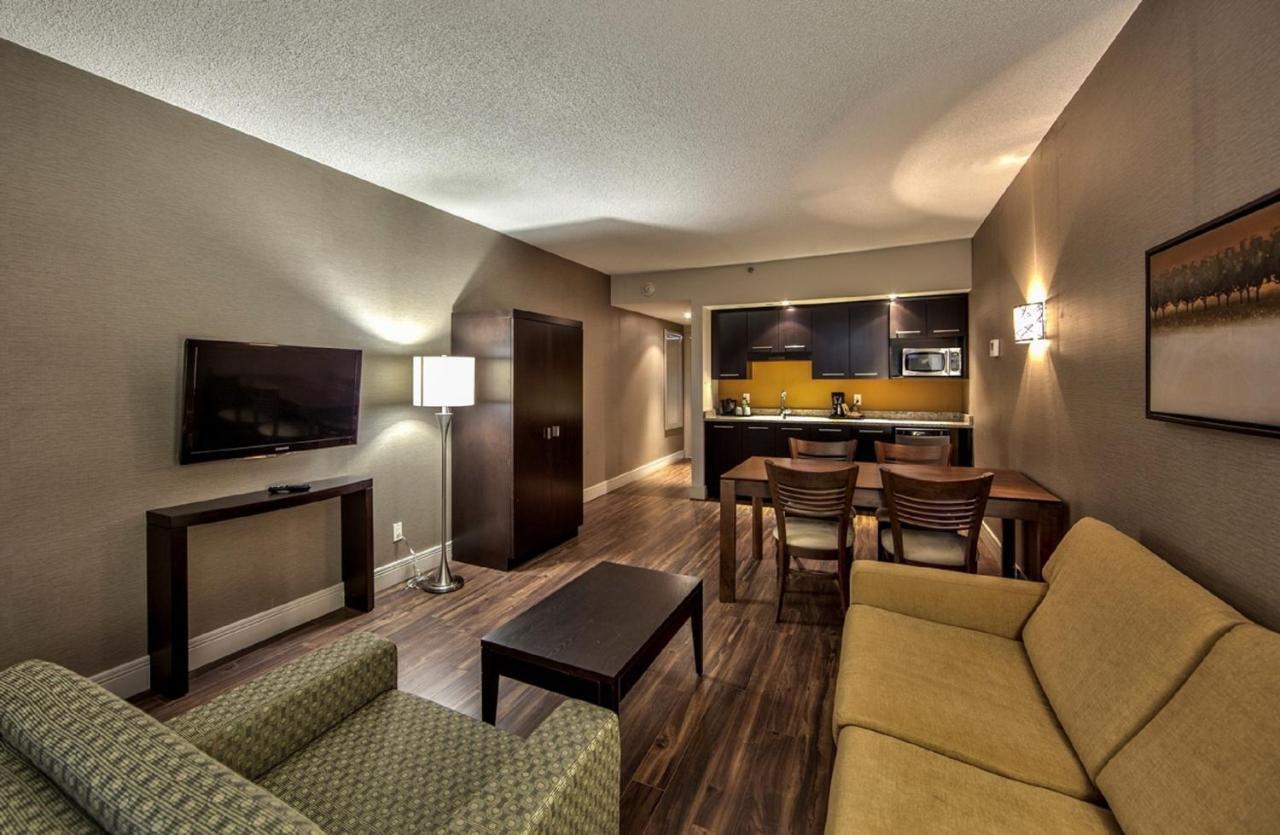 Radisson Hotel Montreal Airport Buitenkant foto